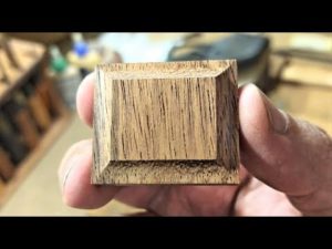Безопасное фрезерование маленьких деталей из дерева