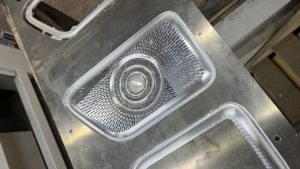 ЧПУ производство Накладок на динамики автомобилей из алюминия на чпу фрезерном станке С DeKart S1325
