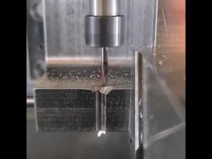 CNC making a half countersink bigger using 3d mold on. Зенковка половины отверстия на ЧПУ