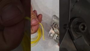 Dyneema cutting guillotine
