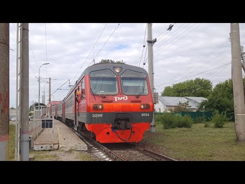 Электропоезд ЭД9М - 0054 отправляется с о.п Зуборезный сообщением Анисовка - Татищево!