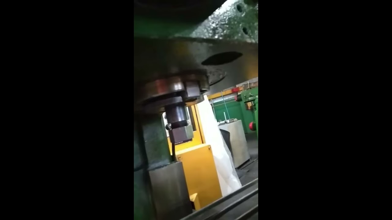 FSS 350R  ЗАЖИМ - РАЗЖИМ  ИНСТРУМЕНТА online video cutter com
