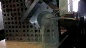 Фрезерование рисунка на пресс-форме выдува ПЭТ тары