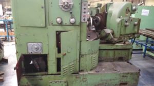 Gear cutting machine Saratov 528С