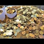 И снова плавлю монеты