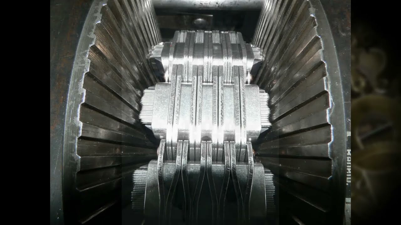 Интересный фрезерный станок с ВАРИАТОРАМИ || Interesting milling machine with VARIATORS
