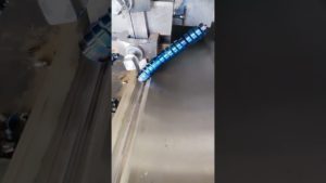 Интересный процесс обработки металла // Interesting metalworking process #Shorts