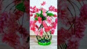Из пластиковых бутылок