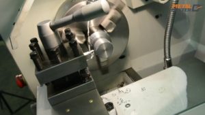Как нарезать дюймовую резьбу на универсальном токарно-винторезном станке Metal Master X32100