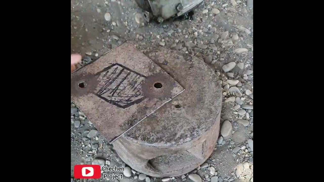Как сделать отверстие в листе металла без дрели и шуруповерта саммый простой способ #chechenproject