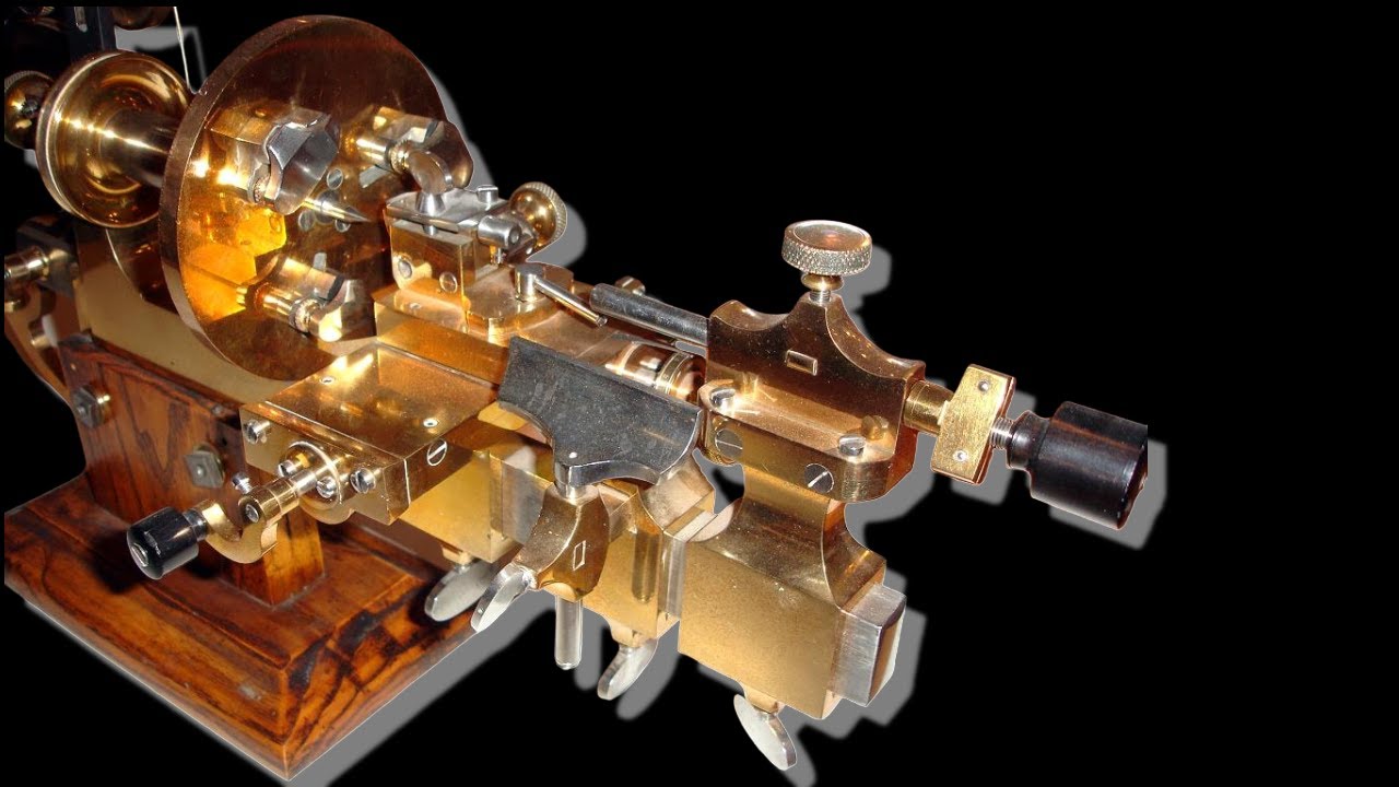 Латунный токарный станок 1700 года // Brass lathe from 1700