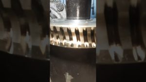 Нарезка червячного колеса d=300 мм, материал - бронза / Threading the wormwheel d=300 mm, bronze