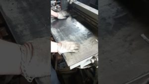 Ножницы гильотинные 1х800 мм, электромеханические, Киев