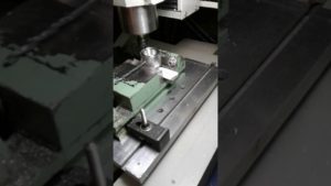 Обработка отв  под магнитик на фрезерном ЧПУ.  #Инженерныйспецназ