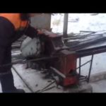 Перед гильотиной Козел с вращающейся трубкой Облегчает подачу арматуру ЖК Семья 29 01 16