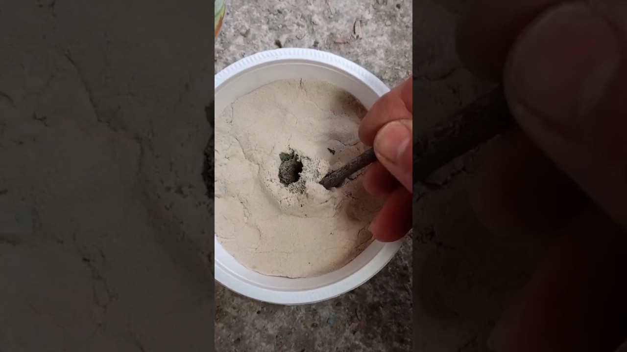 Plastic casting in kinetic sand! #casting #plastic #kineticsand