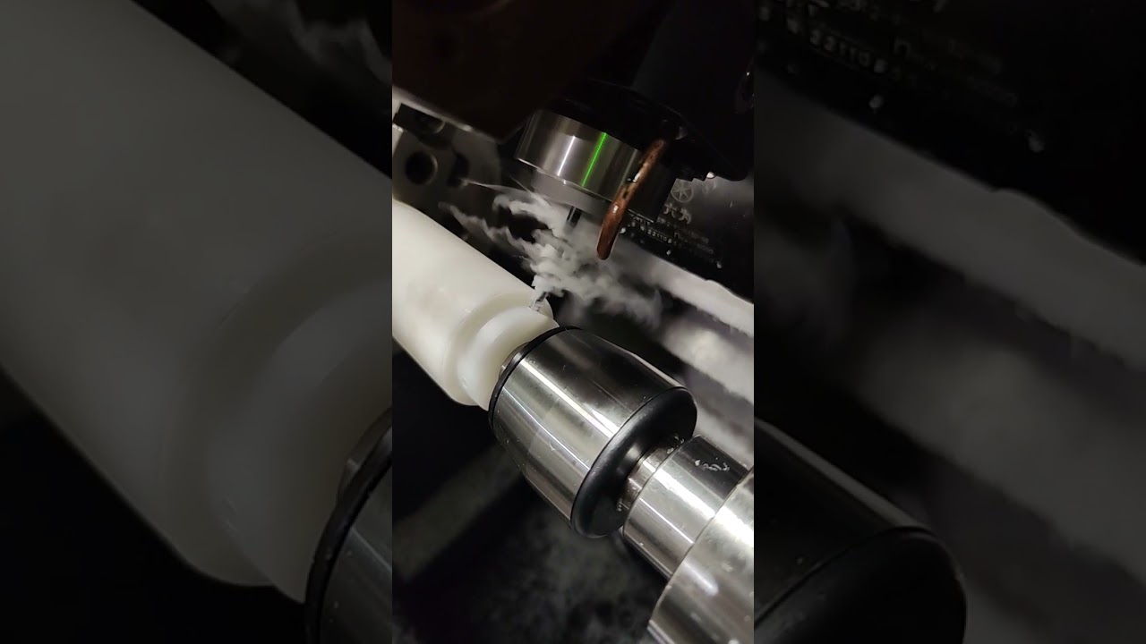Работа приводным инструментом. #Siemens828#токарно фрезерная#обработка пластика