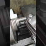 Работа токарного станка Коммунар 1617