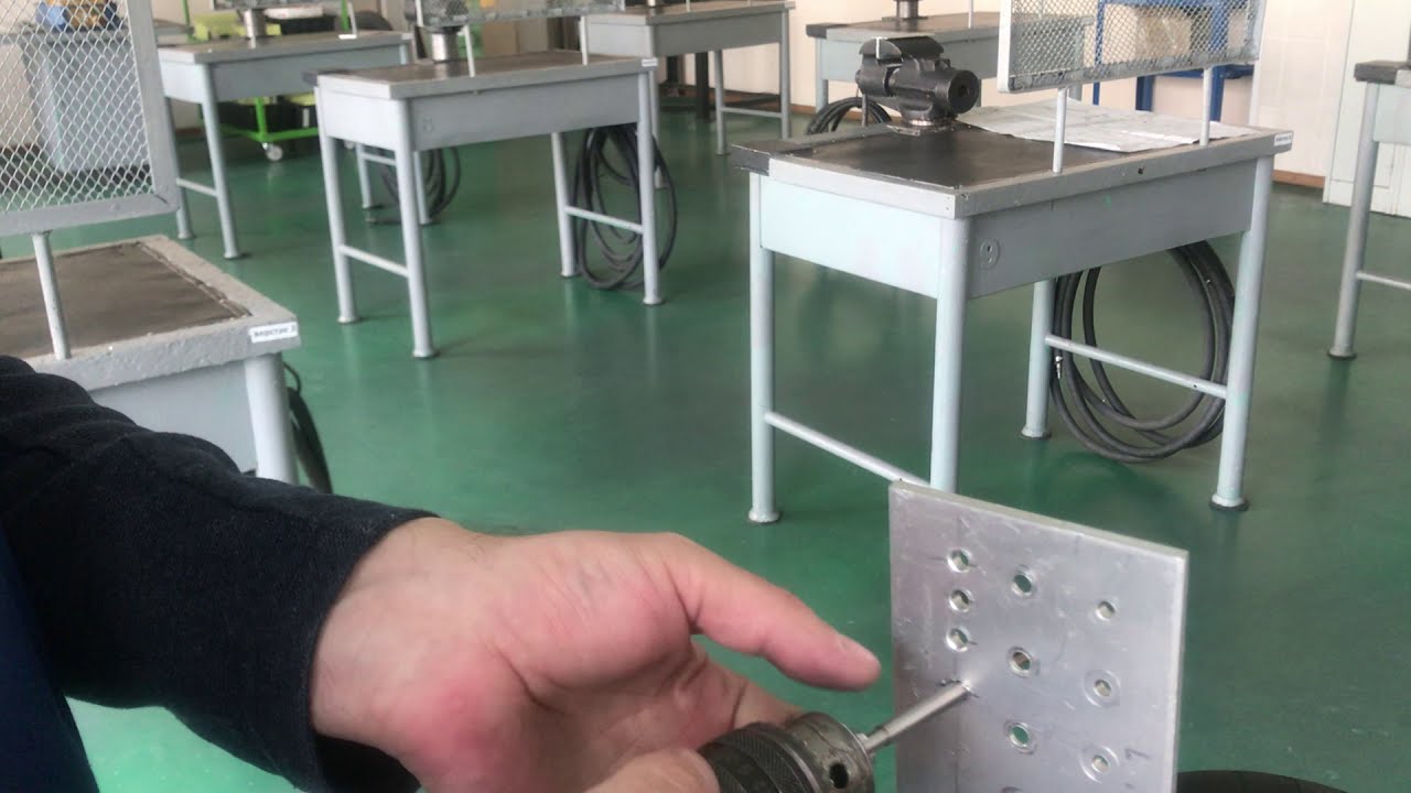 Разделка классных отверстий по Н9 диаметром 6 мм. т.е отверстие 6Н9.