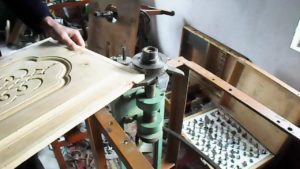 Самый простой фрезерный станок по дереву своими руками - The milling machine for wood