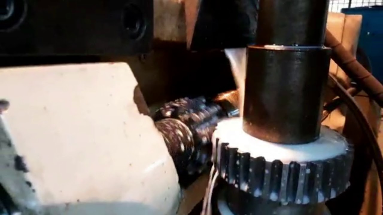 Spur Gear Cutting | Hobbing machines | wmet | Gear Hobbing Machine Work