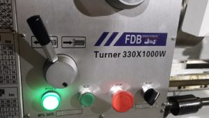 Токарно-винторезный станок FDB Maschinen Turner 330x1000W с частотным преобразователем