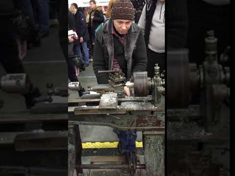 Токарный станок с педальным приводом