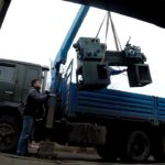 Выгрузка токарного станка -  unloading lathe