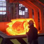 Закаливание деталей на "Сухоложском литейно-механическом заводе": от жара загорается даже вода!