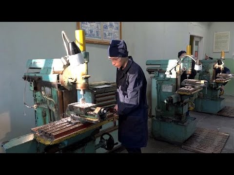 Зареченские школьники показали навыки работы на токарных и фрезерных станках