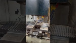 Зубчатая рейка для дровокола