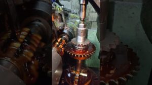Зубофрезеровка самой дорогой звёздочки #machine #tech #shortsvideo #shortvideo #technology #sorts