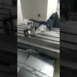 наш фрезерный центр в цеху ЧПУ делает сложную деталь для пресс-формы полиуретанового циклона