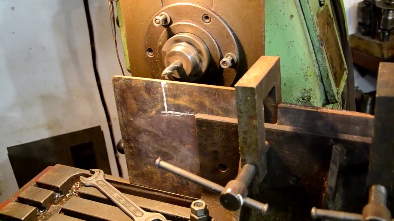 обработка листового металла на фрезерном  станке