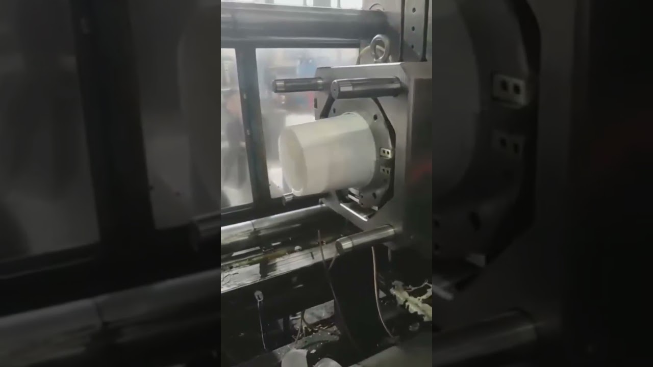plastic bucket injection(литье под давлением для пластикоых бочках)