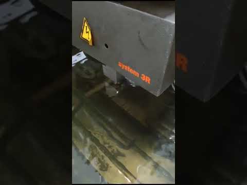 продам электроэрозионный станок Mitsubishi M25j