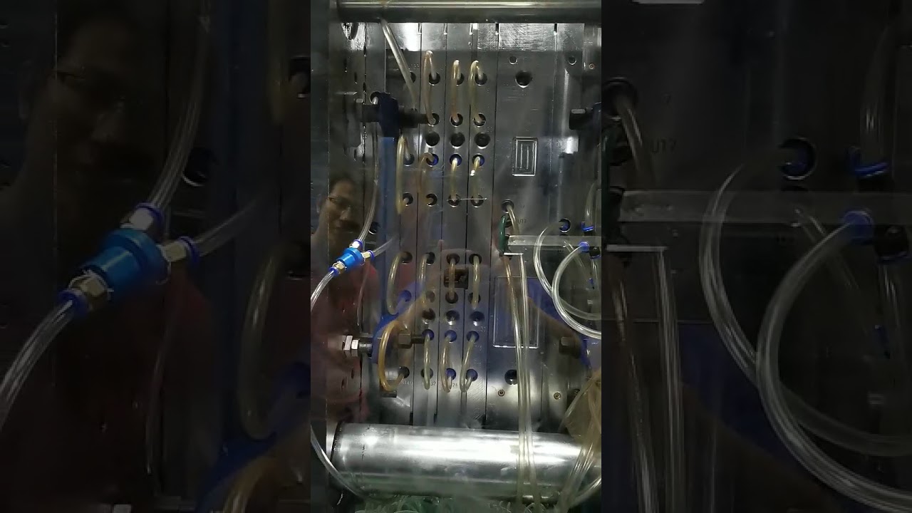 www.gosdar.net | hot runner multi transparent cap mould running Russian
